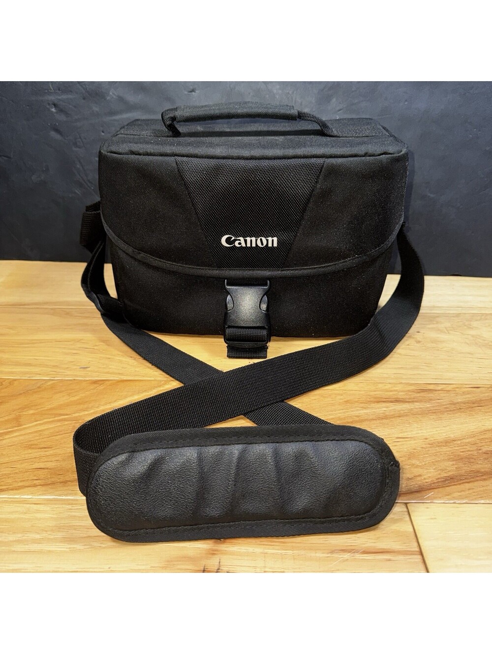 Canon Camera Bag Black Carry Shoulder Case Padded Adjustable Dividers Strap